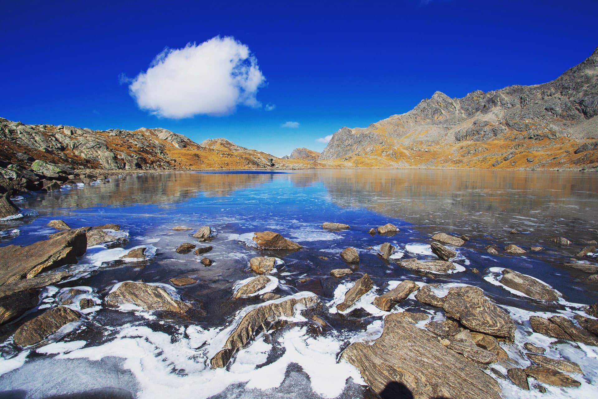 Gosaikunda Lake Trek via Sundarijal